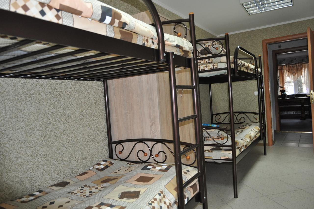 Hostel Bayit Κρεμεντσούγκ Εξωτερικό φωτογραφία