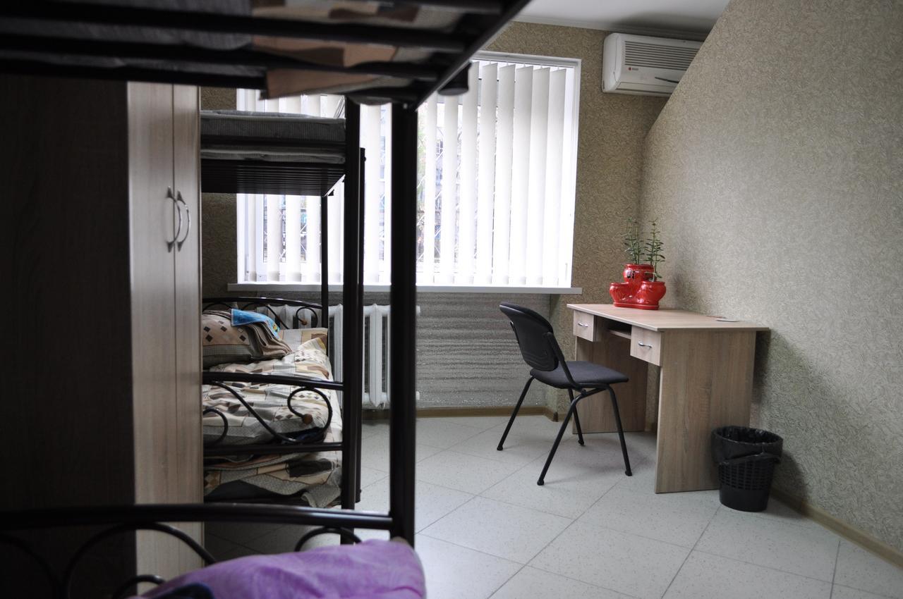 Hostel Bayit Κρεμεντσούγκ Εξωτερικό φωτογραφία