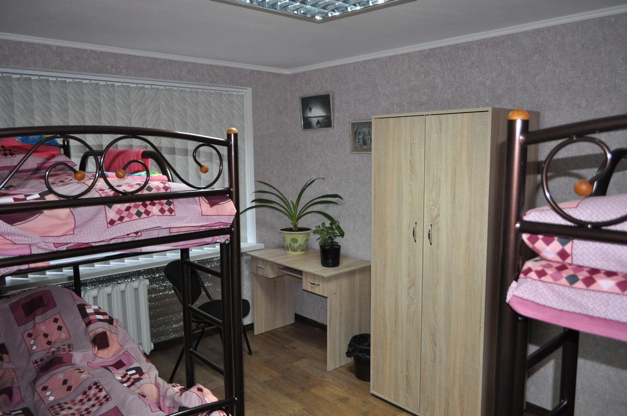 Hostel Bayit Κρεμεντσούγκ Εξωτερικό φωτογραφία