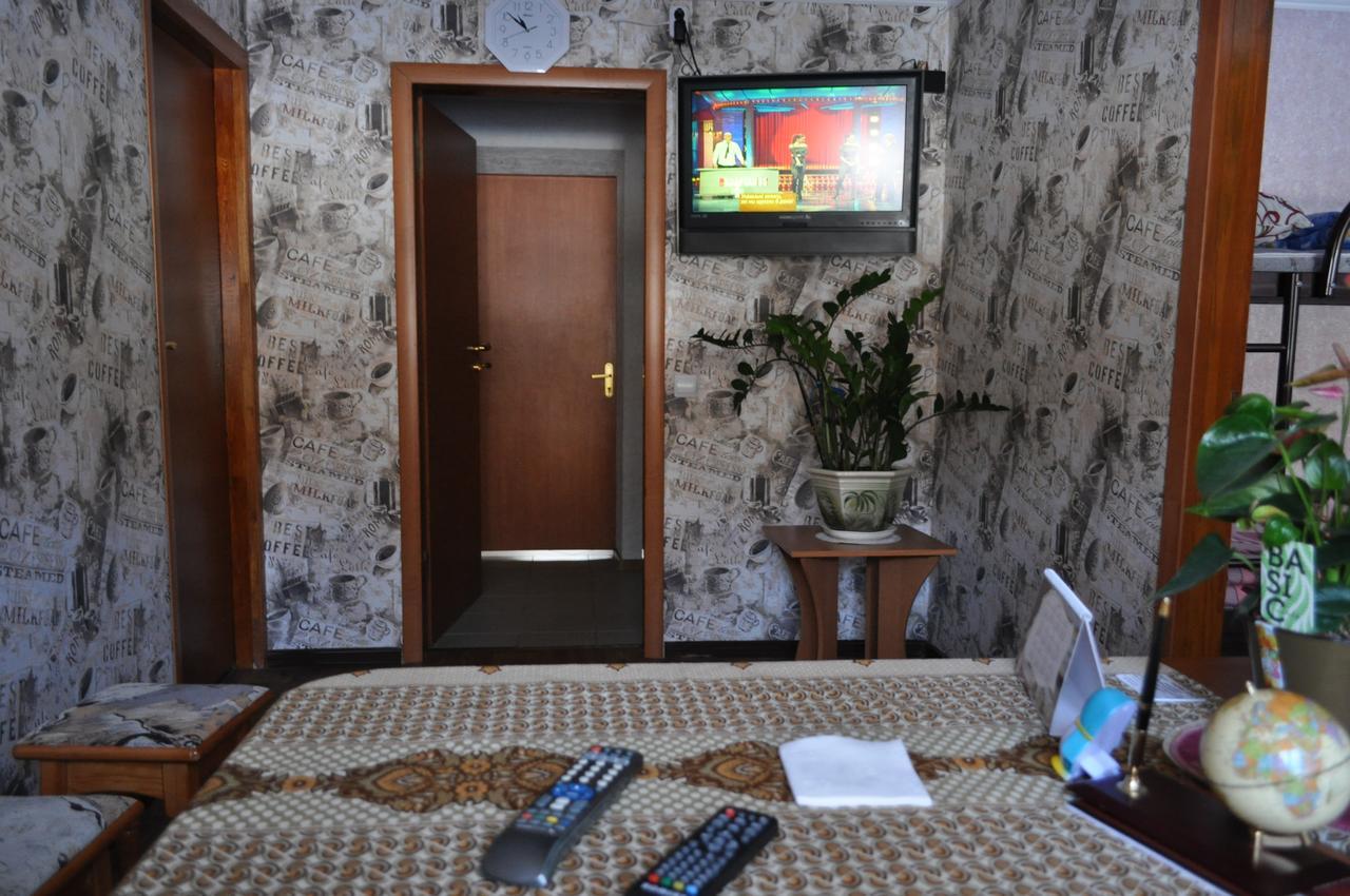 Hostel Bayit Κρεμεντσούγκ Εξωτερικό φωτογραφία